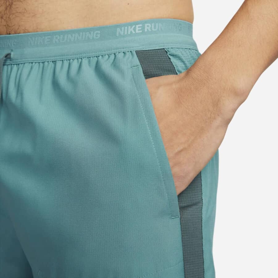 nike dm4757 dri fit stride mens 379 mineral teal reflective silv