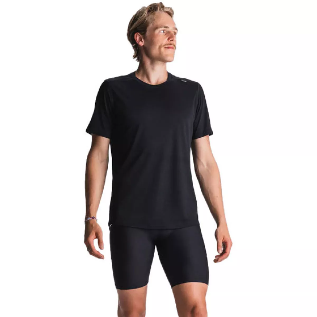 FUSION 1033 RUN T-SHIRT MENS-Black
