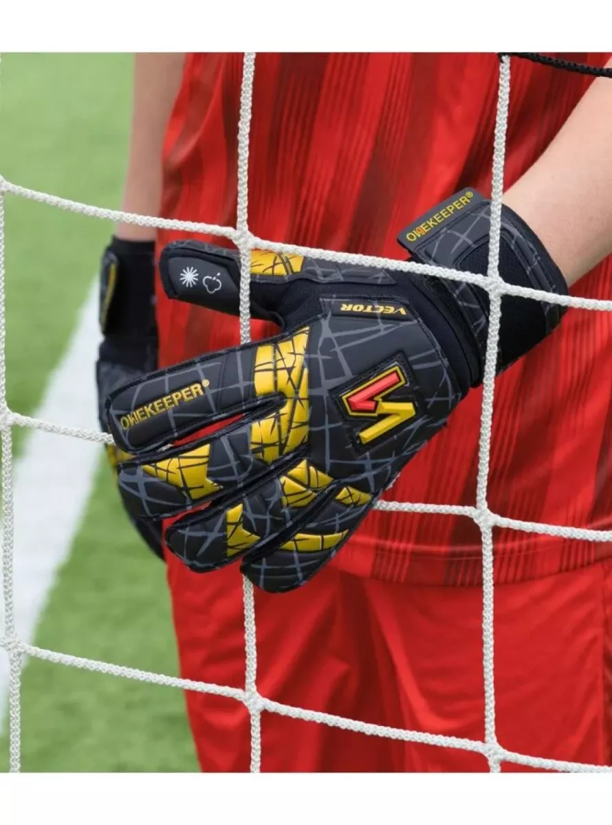 onekeeper-ve9-tc-rb-rp-vector-ev-pupil-zwart-goud-1 ONEKEEPER VE9-TC-RB-RP Vector Ev. Pupil-Zwart-goud