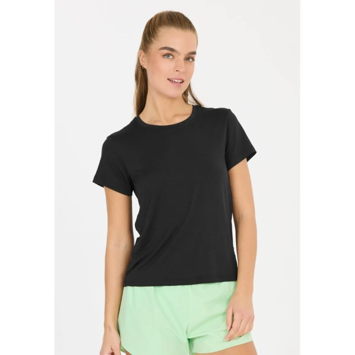 ATHLECIA EA251329 Pacy W S/S Tee-1001 Black