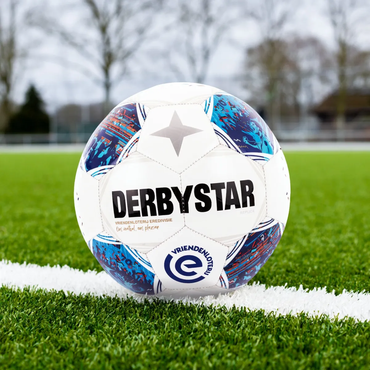 derbystar-287844-eredivisie-repl-26-27-2000-white-blue-2 DERBYSTAR 287844 Eredivisie Repl. 26/27-2000 White/Blue
